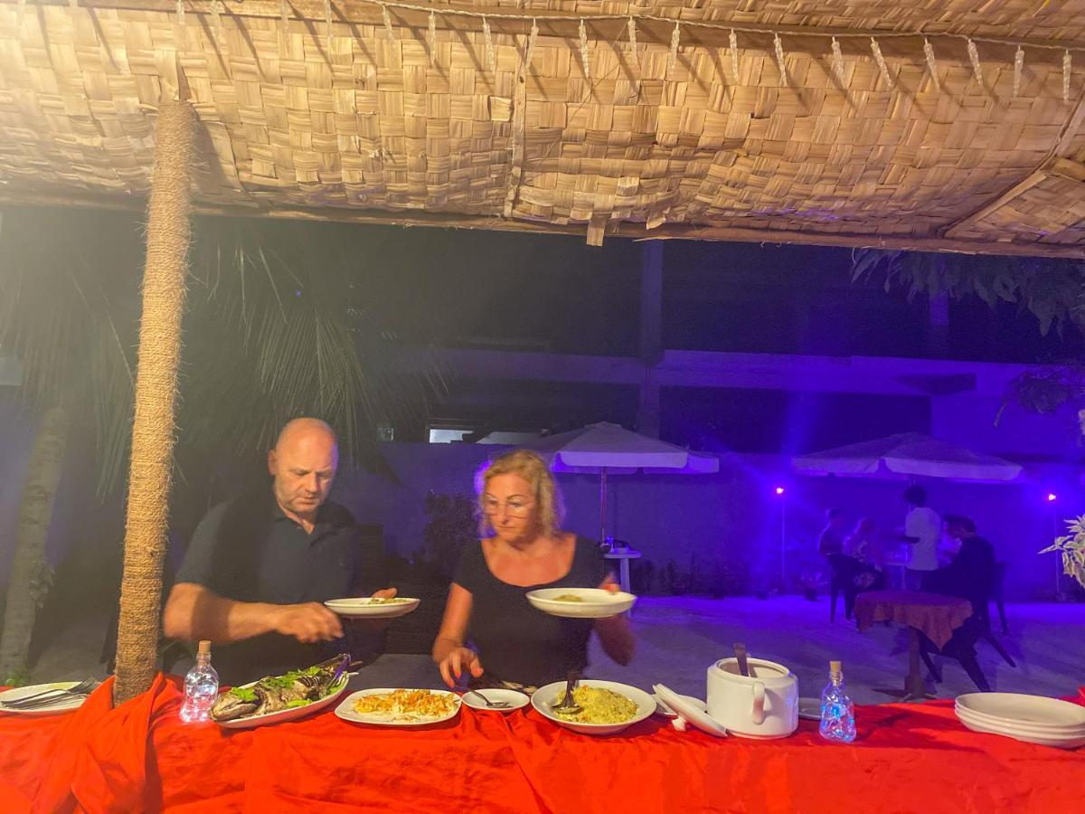 Leisure Inn Guest House Bodufolhudhoo 외부 사진