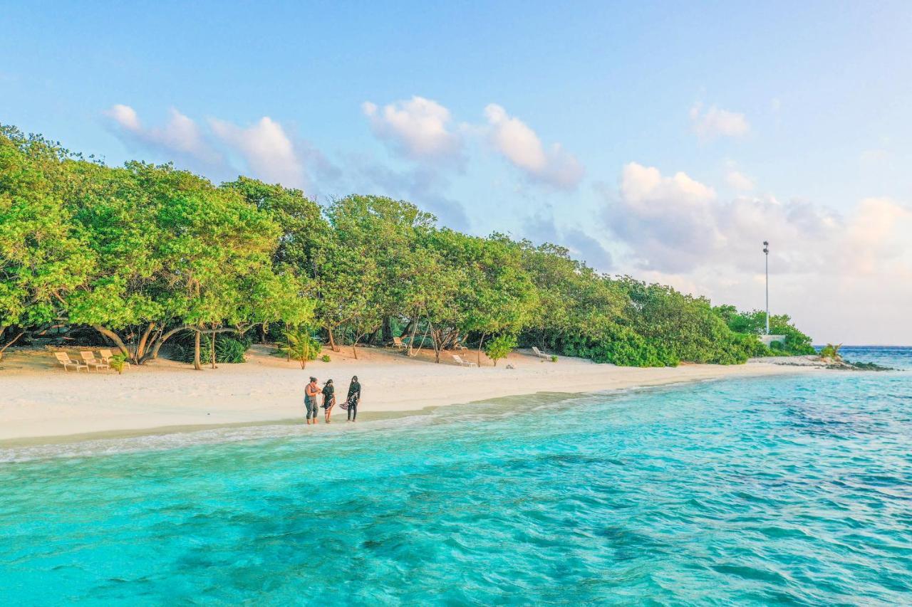 Leisure Inn Guest House Bodufolhudhoo 외부 사진